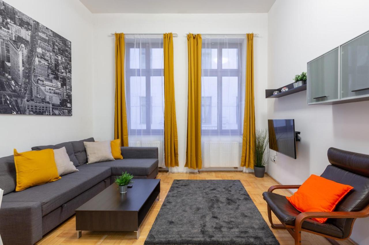 Apartman Dowtown In The Gozsdu Garden Budapest